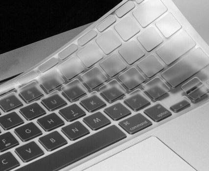 Защитная пленка для клавиатуры WiWU TPU Keyboard Protector for Apple MacBook 13,3" (Transparent)